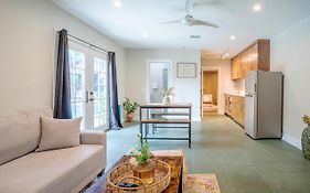 Serene 1 Bed Guest House With Patio Sleeps 6