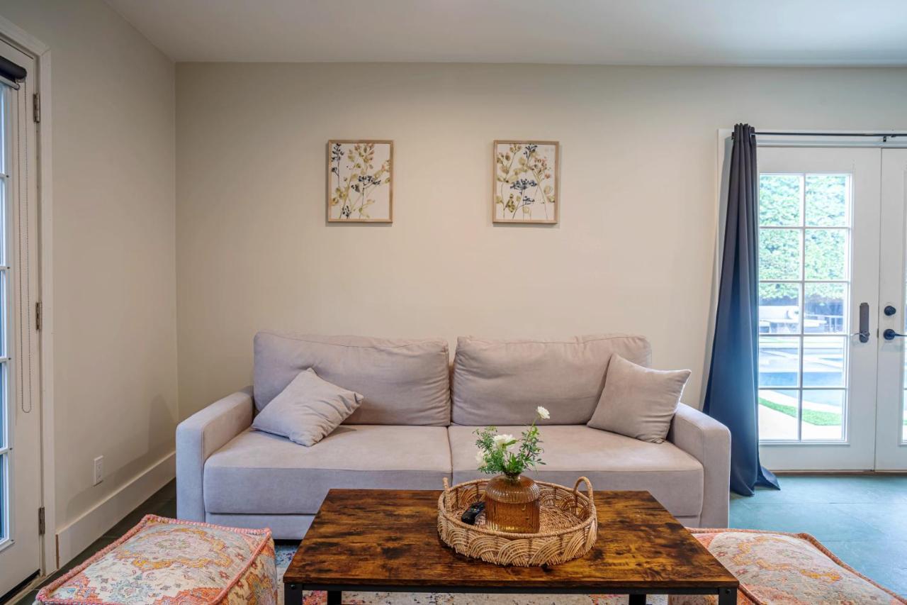 Serene 1 Bed Guest House With Patio Sleeps 6 Los Angeles Exterior photo